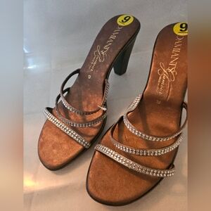 Damiani's Women's Brown Heeled Sandals W Diamonds Size 9 Never Worn
